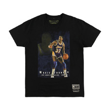 Mitchell & Ness Trading Card Tee - Magic Johnson BMGTMO19509-LAL画像