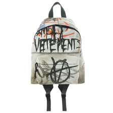 VETEMENTS GRAFFITI BACKPACK UE54BA100G画像
