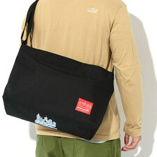 Manhattan Portage Jeremyville NYC Print Clearview Shoulder Bag Black/Red MP1482JVNYC画像
