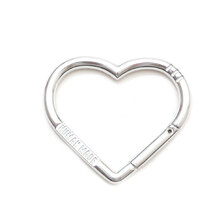 HUMAN MADE HEART CARABINER画像