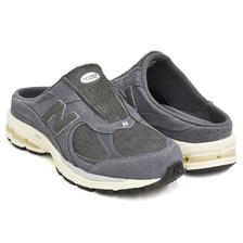 new balance M2002RMP GREY / BEIGE画像