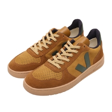 VEJA V-10 SUEDE CAMEL CYPRUS MULTICO VJVX033293画像