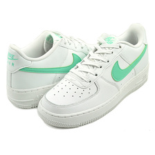 NIKE AIR FORCE 1 (GS) summit white/emerald rise DV7762-104画像