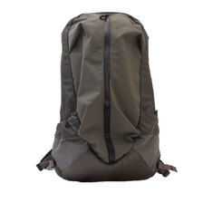 ARC'TERYX Arro 22 Backpack CLOUD X000004618画像