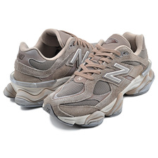 new balance U9060PB BROWN画像