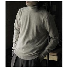 SANTI CASHMERE HANDFRAME TURTLENECK KNIT画像