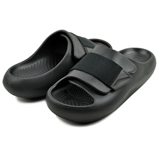 crocs MELLOW LUKE RECOVERY SLIDE BLACK 209413-001画像