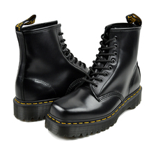 Dr.Martens 1460 BEX SQUARED POLISHED SMOOTH BLACK 27886001画像