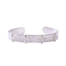 m.a+ silver stitched cross bracelet AB18-AG画像
