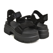 UGG W ASHTON ANKLE BLACK 1136764-BLK画像