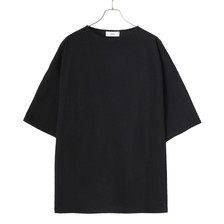 marka BASQUE SHIRT S/S - 30//1 organic cotton knit - M24B-11CS01B画像