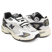 new balance ML725CE GRAY / BLACK / SILVER画像