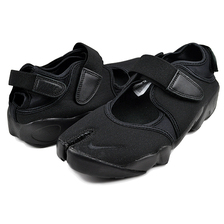 NIKE WMNS AIR RIFT black/cool grey HF5389-001画像
