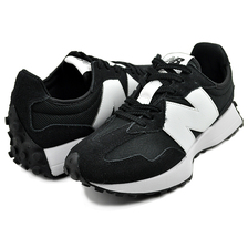 new balance MS327CBW Black/White画像
