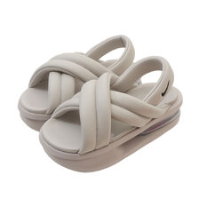 NIKE W AIR MAX ISLA SANDAL LT IRON ORE/BLACK HJ7191-014画像