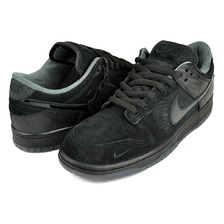 DIVISION STREET NIKE DUNK LOW UO LUXE OREGON BLACK blk/blk-blk-volt HV1470-001画像