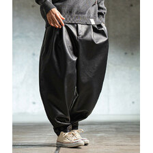 GLIMCLAP Synthetic leather balloon silhouette pants 18-007-GLS-CF画像
