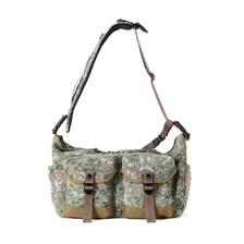 AVIREX REFLECT RIP BOAT SHAPED SHOULDER BAG 7835976006画像