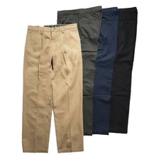 DOCKERS Signature Iron Free Khakis, Pleated, Classic Fit with Stain Defender画像