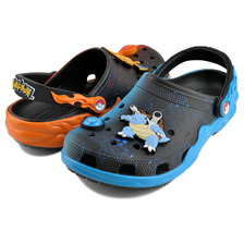 crocs POKEMON VERSUS CLOG 211346-90H画像