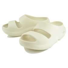 OOFOS OOyea CHALK 2000970140252画像