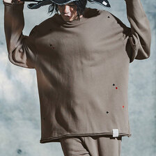 GLIMCLAP Card Stitch Emblem Sweatshirt 192-033-GLA-CF画像