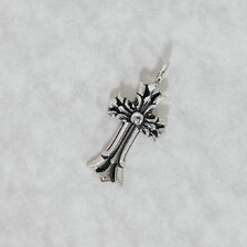 CHROME HEARTS DOUBLE CH CROSS CHARM画像