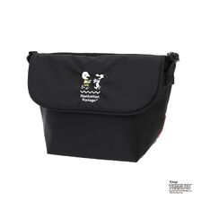 Manhattan Portage NYLON MESSENGER BAG (XXS) FLIGHT NYLON BACKING BP W/DIV MGNT PEANUTS 25 MP1603BPDMGNTPNS25画像