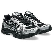 ASICS GEL-KAYANO 12.1 BLACK/GRAPHITE GREY 1203A759-001画像