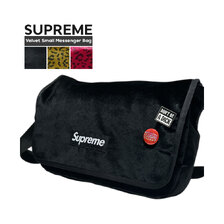 Supreme 25FW Velvet Small Messenger Bag画像