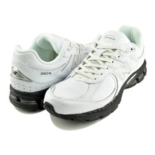 new balance U2002RE WHITE SILVERMETALLIC BLACK画像