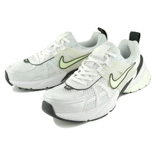 NIKE WMNS V2K RUN wht/volt tint-pure platinum FD0736-109画像