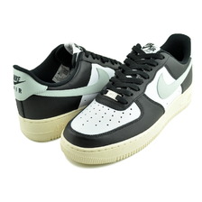 NIKE AIR FORCE 1 07 wht/light silver FQ6848-101画像