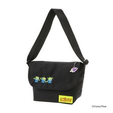 Manhattan Portage Nylon Messenger Bag (SM) FZP MGNT / TOY STORY ALIENS MP1605JRMGNTTOYALN画像
