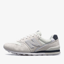 new balance W9962OD OFF WHITE画像