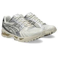 ASICS SportStyle GEL-KAYANO 14 CREAM/COCOA POWDER 1203A537-118画像