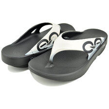 OOFOS OOriginal SPORT MOONSTONE 2000040204261画像