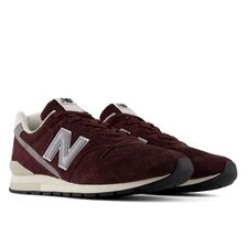 new balance U9964W4 BROWN画像