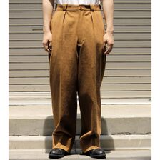 INTERIM NATURAL DYED KATSURAGI WITH LEATHER PIPING 1-TUCK WIDE TAPERED MILITARY TROUSERS IT26A073画像
