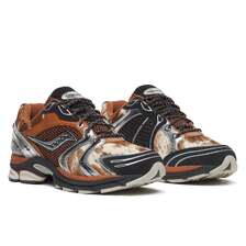 Saucony PROGRID TRIUMPH 4 SPACE COWBOY SILVER/GLOVE S101200-1002画像