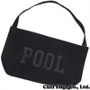 the POOL aoyama POOL SOUVENIR SHOULDER BAG BLACK画像