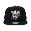 Mitchell & Ness OKLAHOMA CITY THUNDER BASIC SOLID LOGO SNAPBACK BLACKxWHITE LVMNOCT036画像
