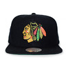 Mitchell & Ness CHICAGO BLACKHAWKS BASIC SOLID LOGO SNAPBACK BLACK LVMNCBH066画像