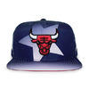 Mitchell & Ness CHICAGO BULLS AWARD CEREMONY SNAPBACK LVMNCHB305画像