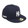 NEW ERA × MoMA NEW YORK YANKEES 59FIFTY FITTED CAP AVY / GREEN UNDERVISOR 125138画像