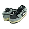 NIKE AIR JORDAN 1 LOW SE(GS) lt smoke grey/blk-sail HQ2021-012画像