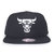Mitchell & Ness CHICAGO BULLS スナップバックキャップ BLACK CNFMNCHB311画像