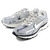 NIKE WMNS ZOOM VOMERO 5 photon dust/chrome-gridiron FD0884-025画像